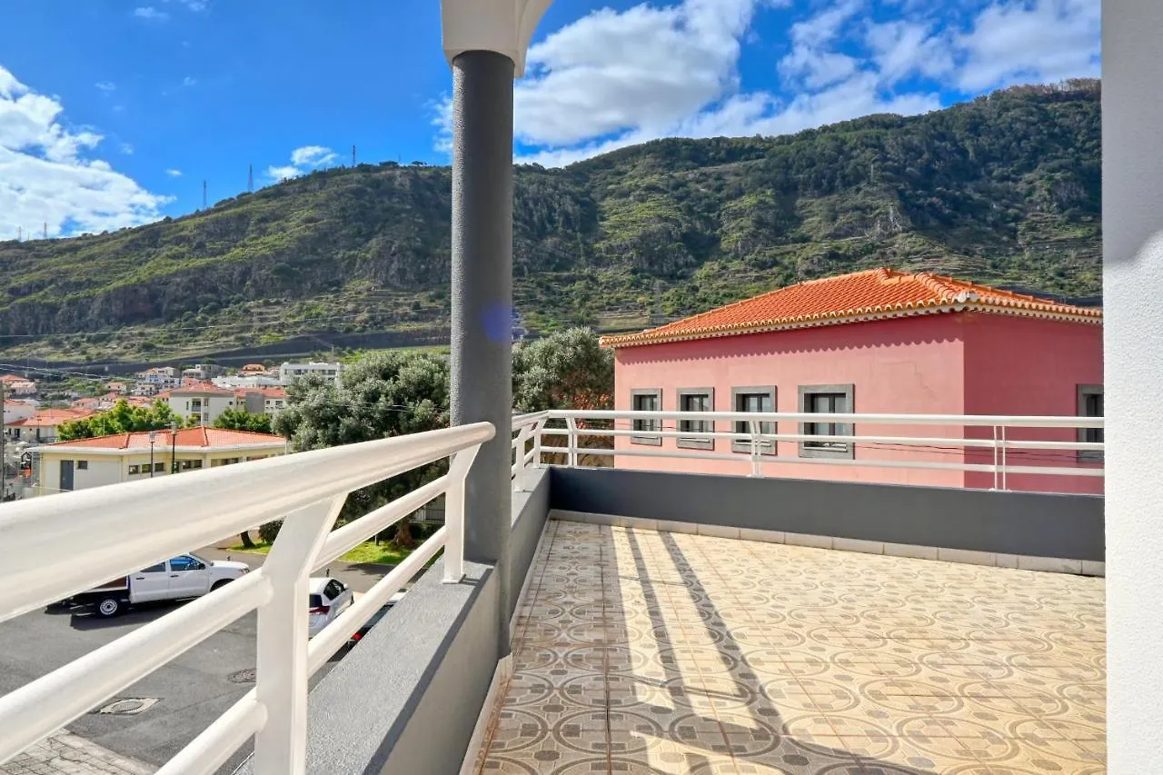 Nidia'S Place, A Home In Madeira Machico